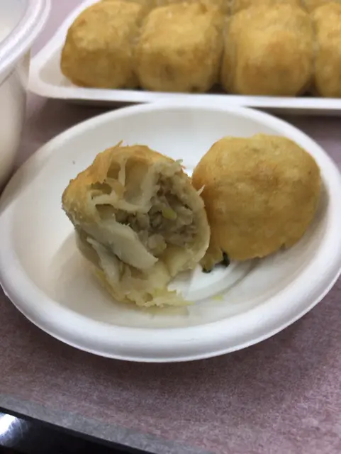 （有）カリットギョウザ黄金