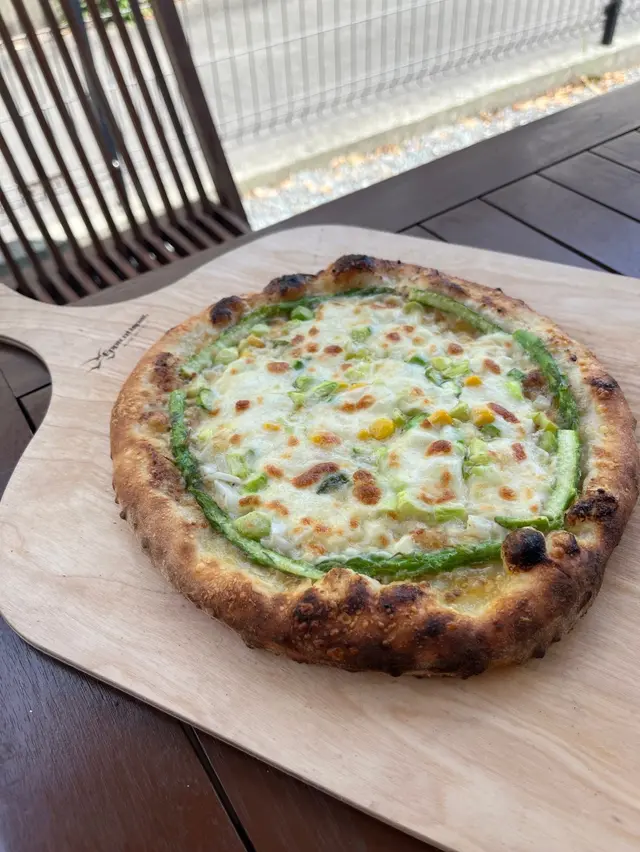 LUKE'S PIZZA & GRILL ルークスピザ アンド グリル