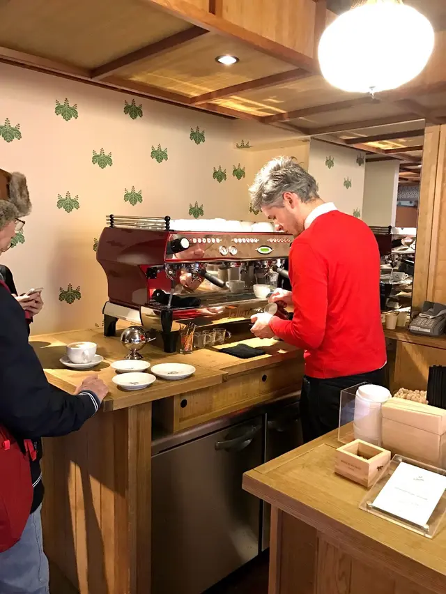  カフェ キツネ（CAFE KITSUNE）