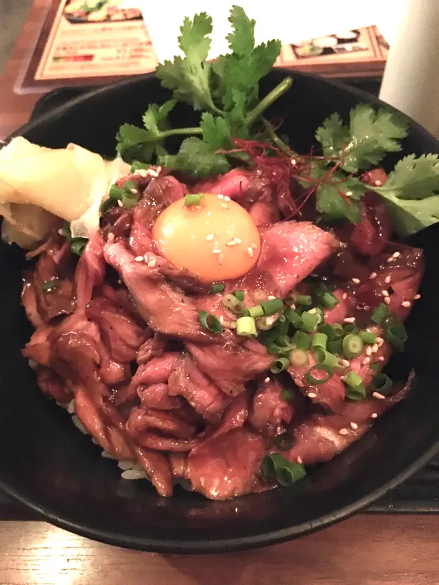 羊肉酒場0,19 チカマチラウンジ店