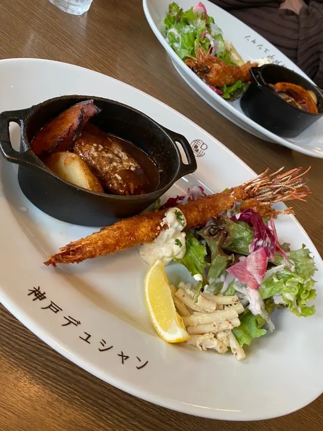 洋食屋 神戸デュシャン