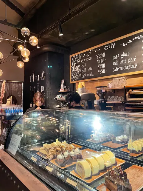 ディゾン（DIXANS）