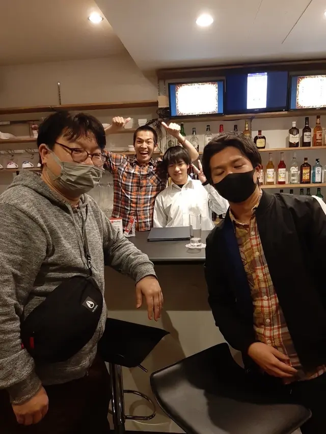 カフェバー ティーパーティー