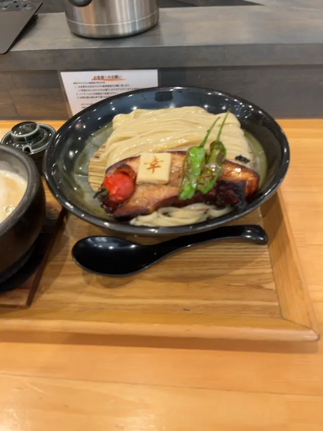 麺家 幸先坂