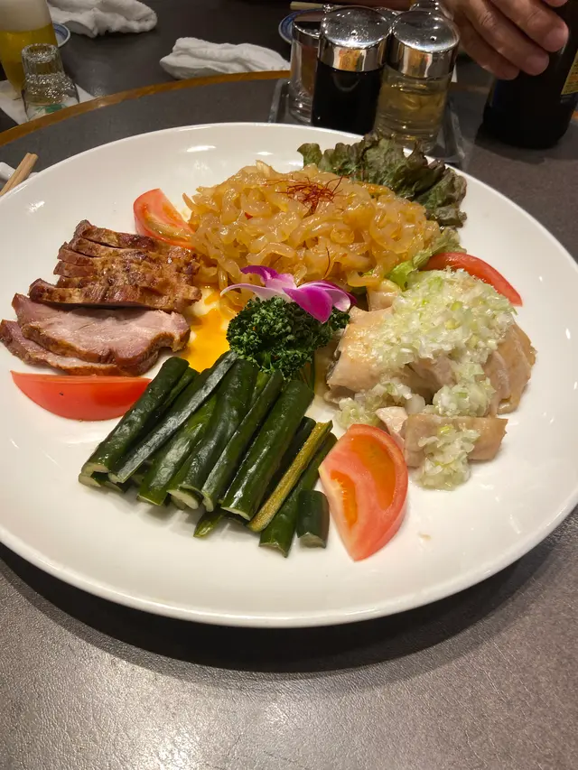 群愛飯店 本店