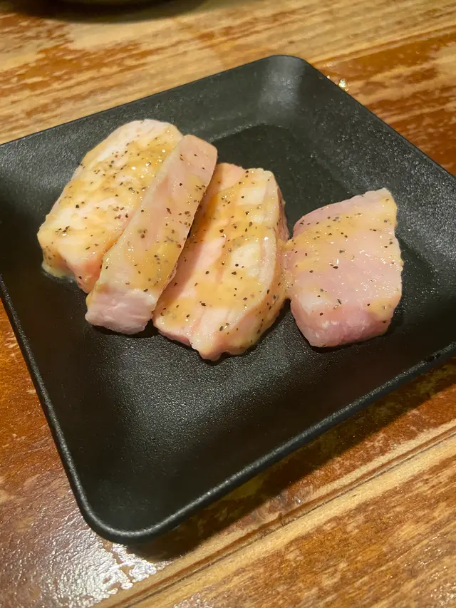 旨い塩焼肉とからから鍋の店「からから屋」 尼崎店