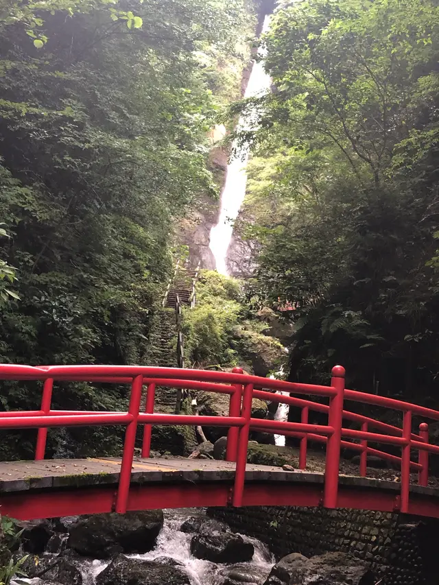 洒水の滝
