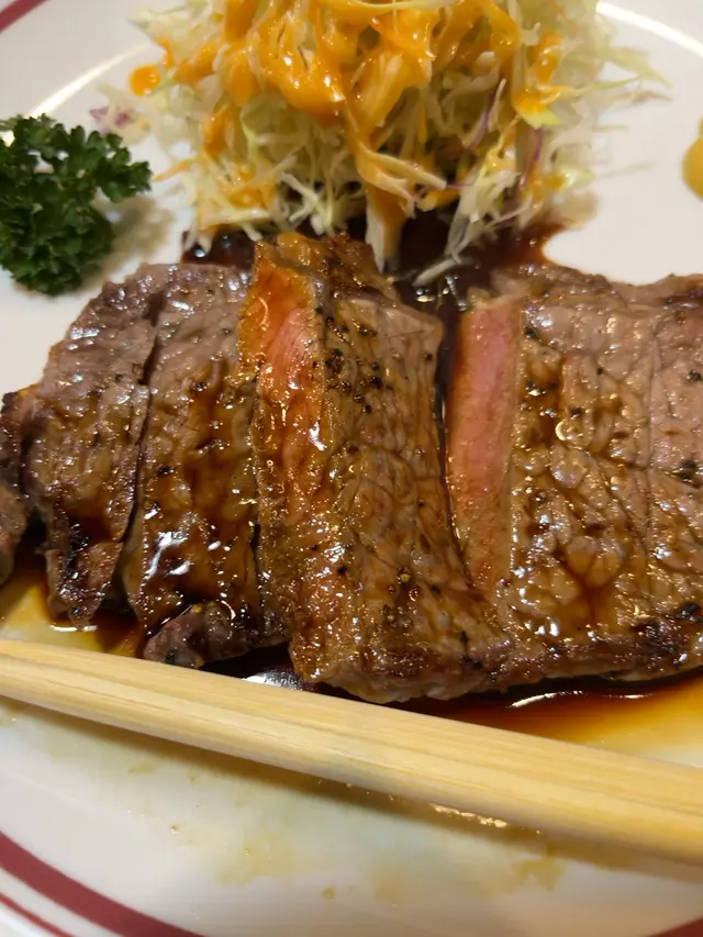 牛肉料理 炭焼ステーキ専門店 鎌田