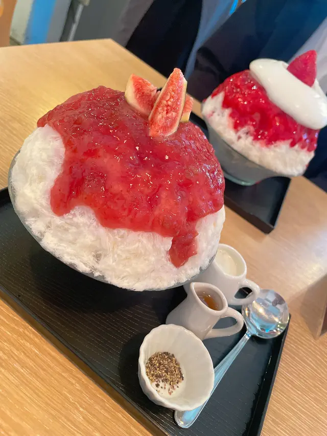 サカノウエカフェ