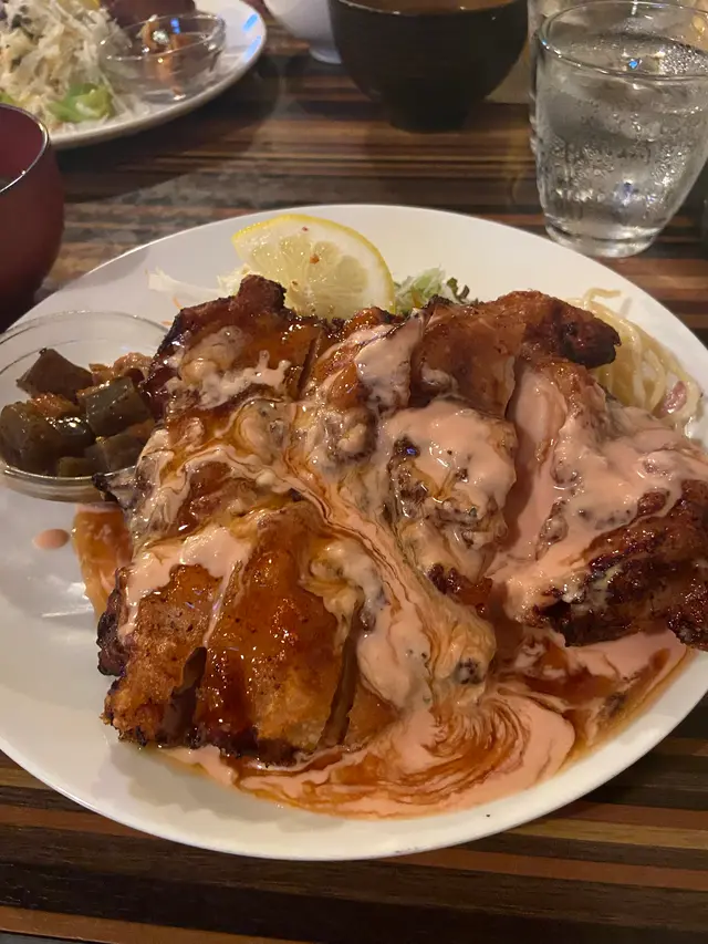 ニジイロ食堂(マルカン鶏麺)
