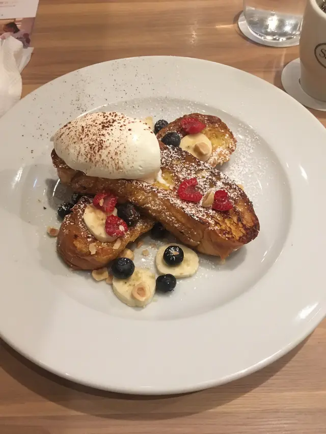 サラベス 名古屋店