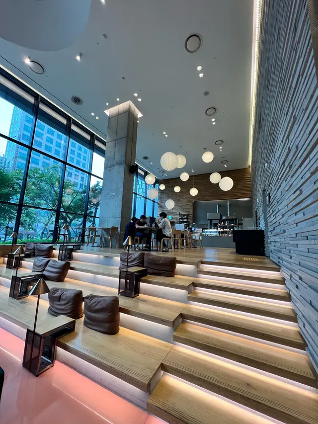 ライズ オートグラフ コレクション