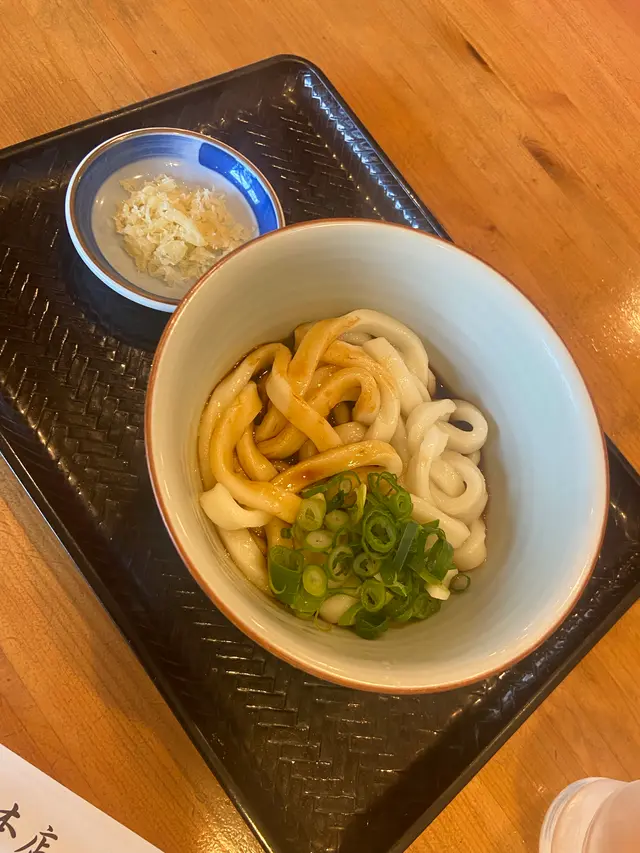 （有）七越本店