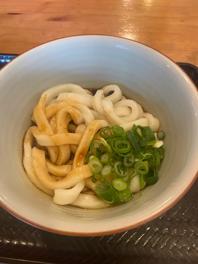 （有）七越本店