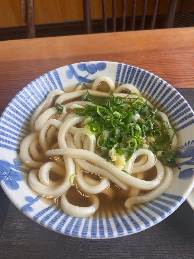 山下うどん店