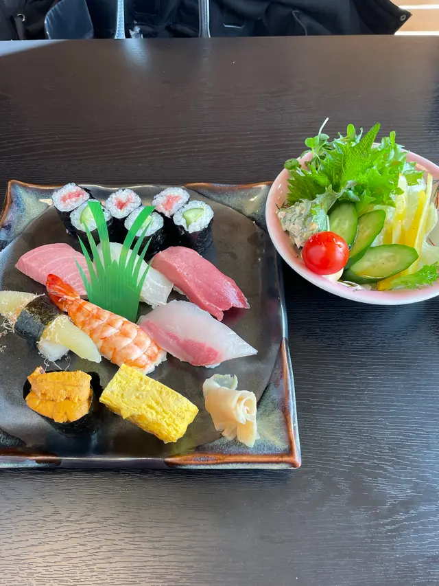 すし春