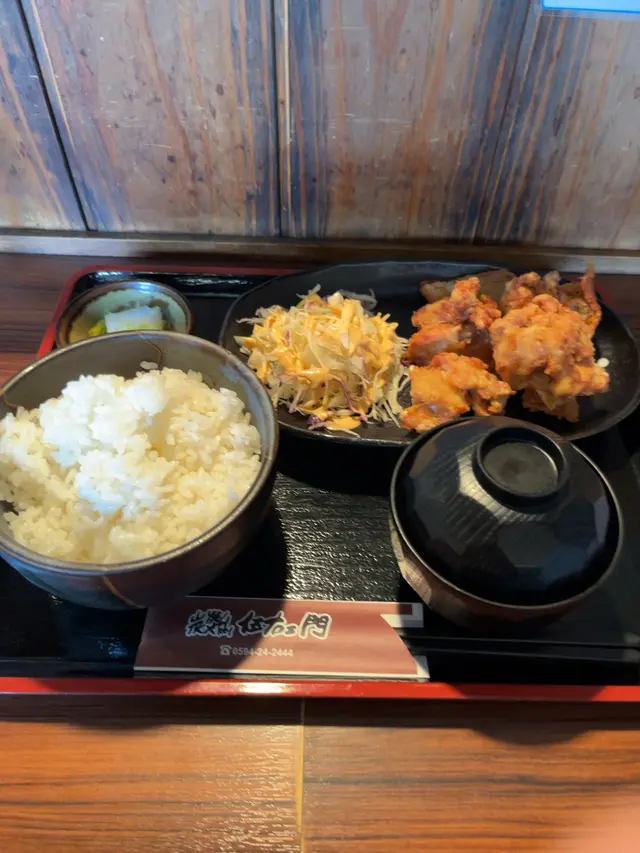 伍右ェ門