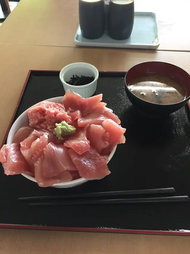 大遠会館 マグロレストラン