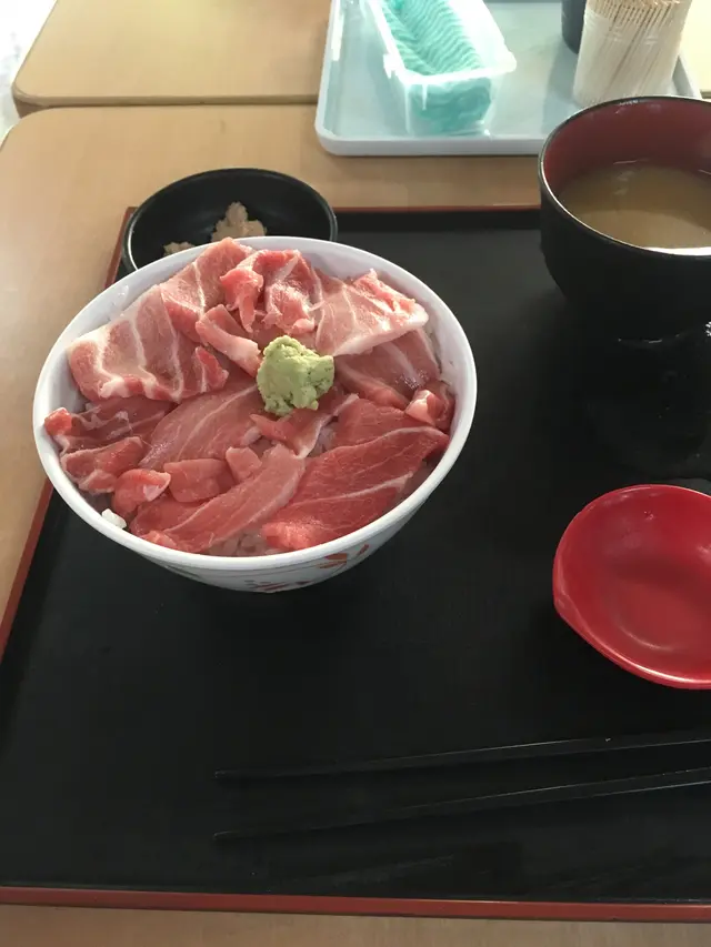 大遠会館 マグロレストラン