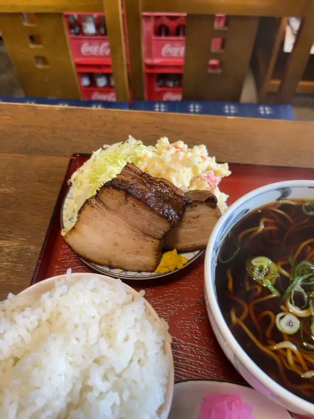 よしむら麺類店