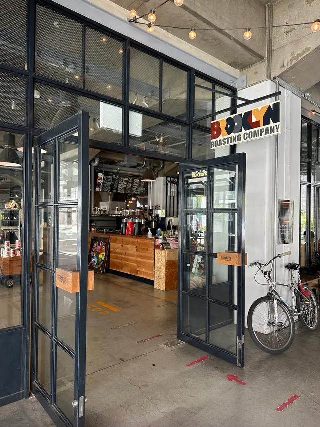 BROOKLYN ROASTING COMPANY NAMBA（ブルックリンロースティングカンパニー なんばEKIKAN店）