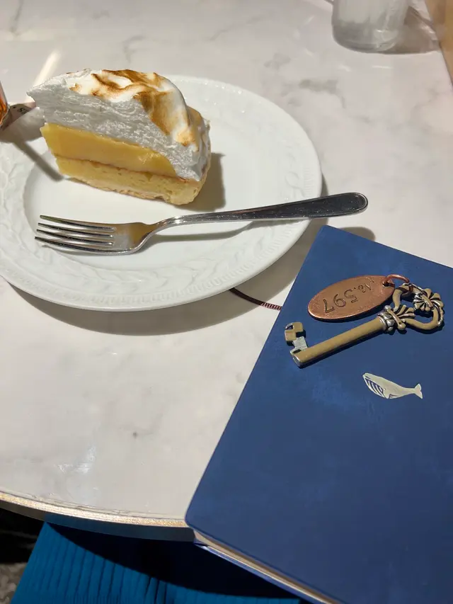 CAFÉ AUX BACCHANALES 渋谷ヒカリエ店（オーバカナル）