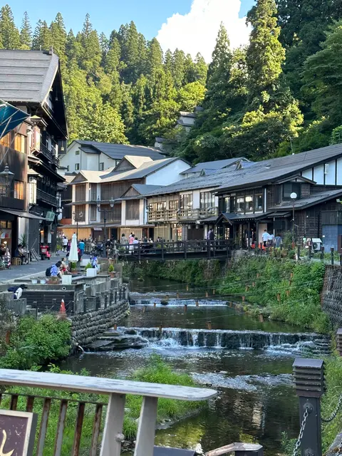 銀山温泉