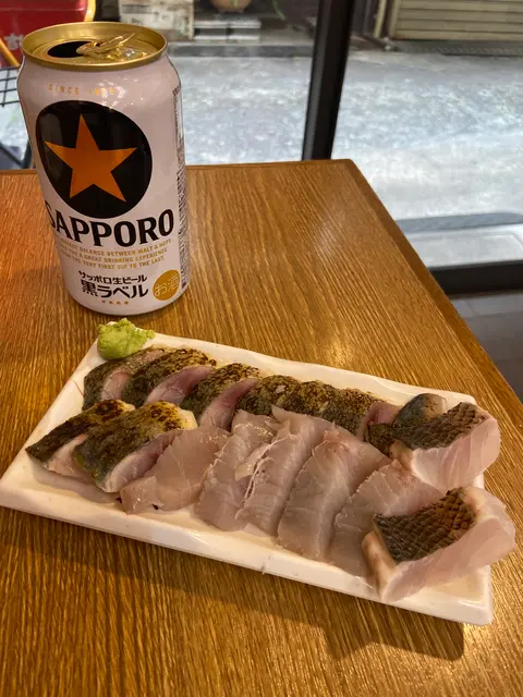 お刺身立ち呑み 隠岐の島水産 十三東口駅前市場店