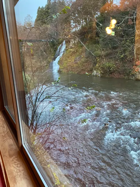 鉛温泉　藤三旅館