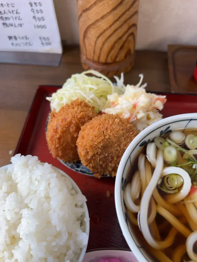 よしむら麺類店