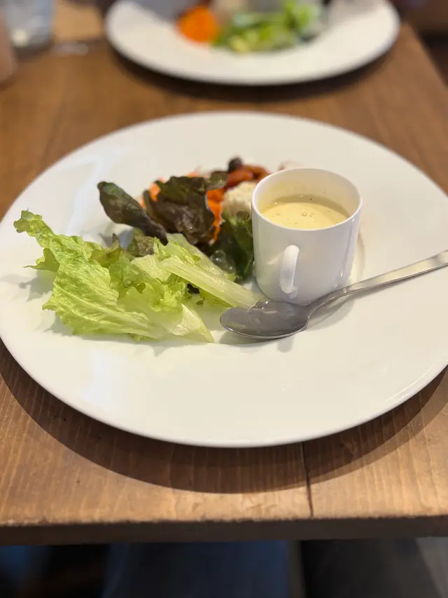 ＩＳＵＺＵ ＣＡＦＥ いすずカフェ