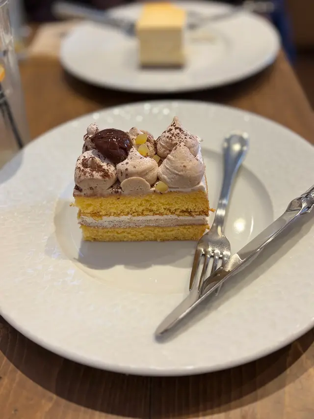 ＩＳＵＺＵ ＣＡＦＥ いすずカフェ