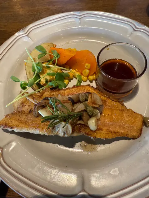 fumotto DINING（フモット ダイニング）