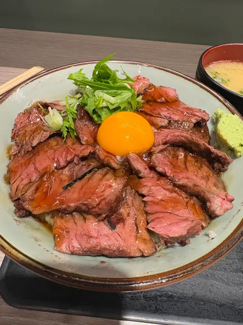 金沢肉食堂 百番街店
