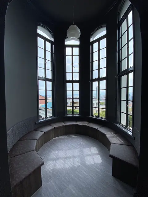 うろこの家・うろこ美術館