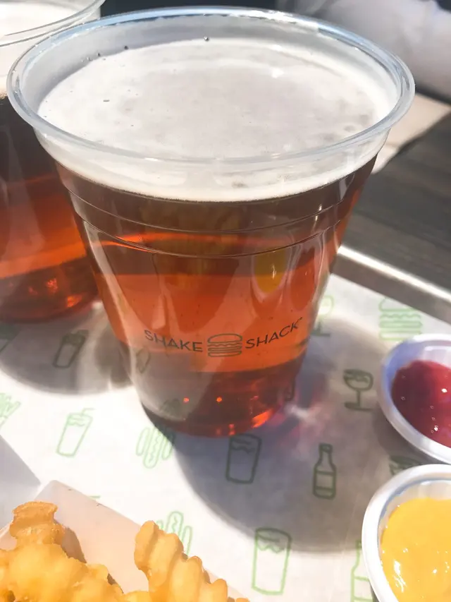 SHAKE SHACK（シェイクシャック） 東京国際フォーラム店