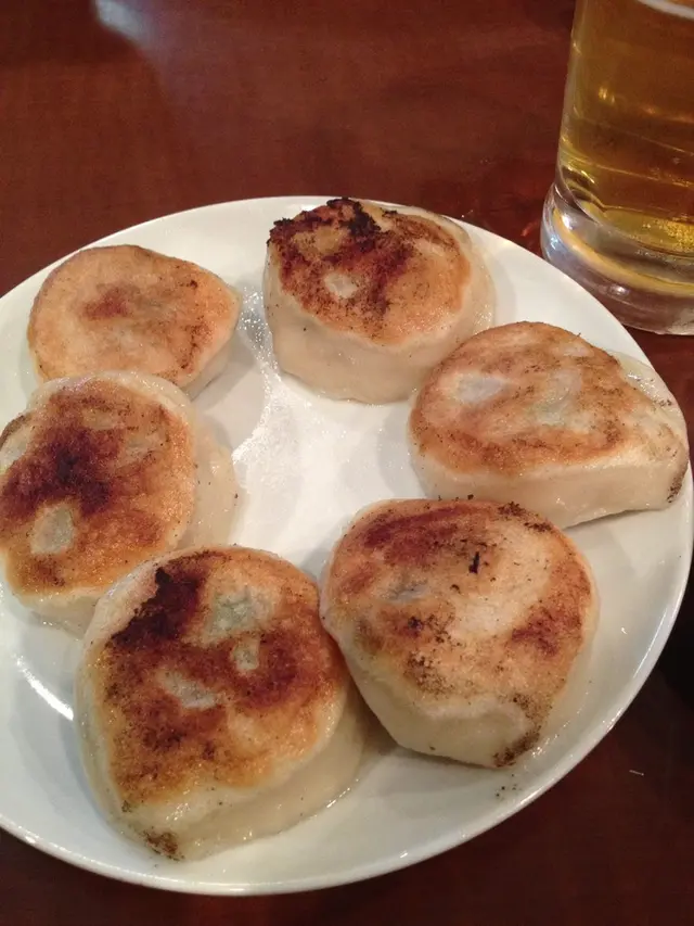 でっかい餃子 曽さんの店	