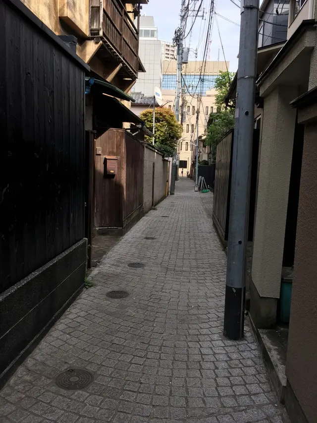 かくれんぼ横丁