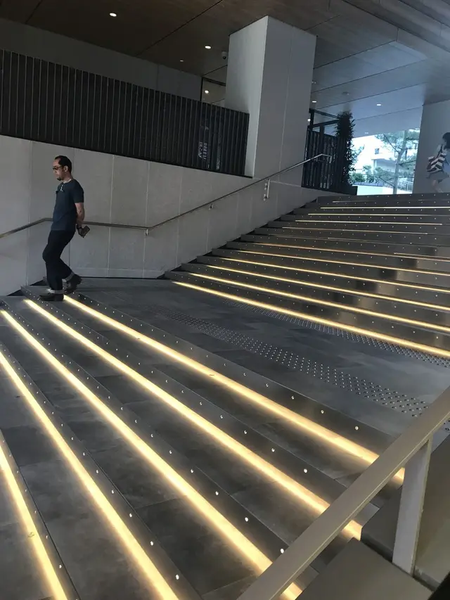 渋谷キャスト
