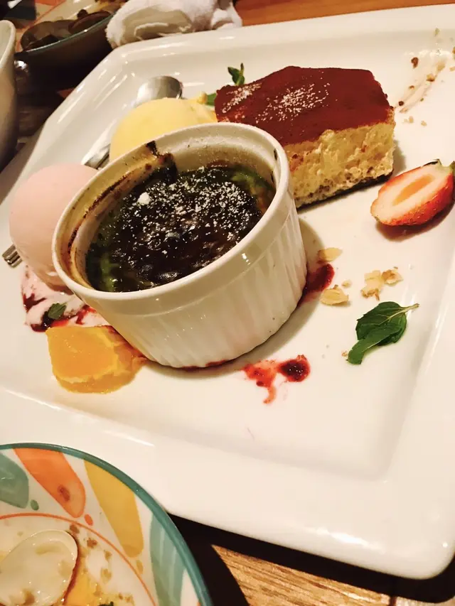 TAVERNA(タヴェルナ) UOKIN 西新宿店