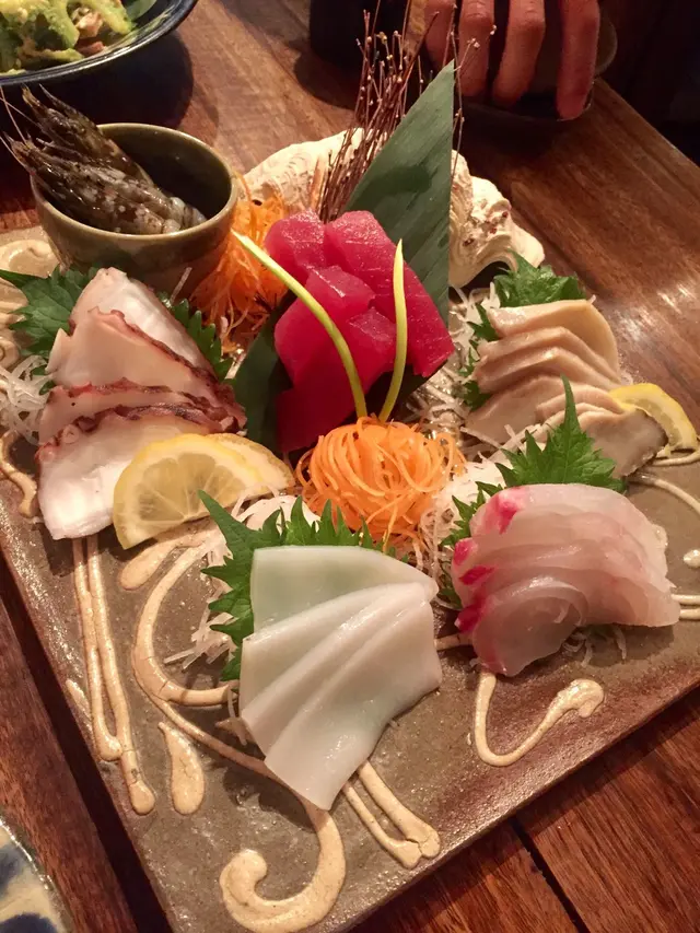 沖縄料理と古酒 てぃんさぐぬ花