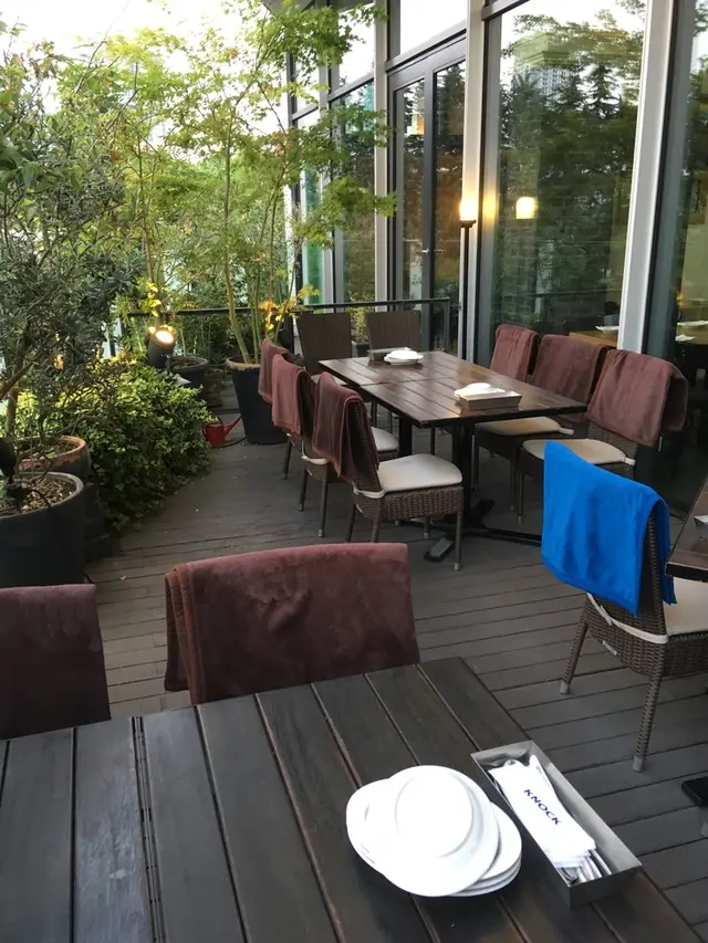 KNOCK 東京ミッドタウン店