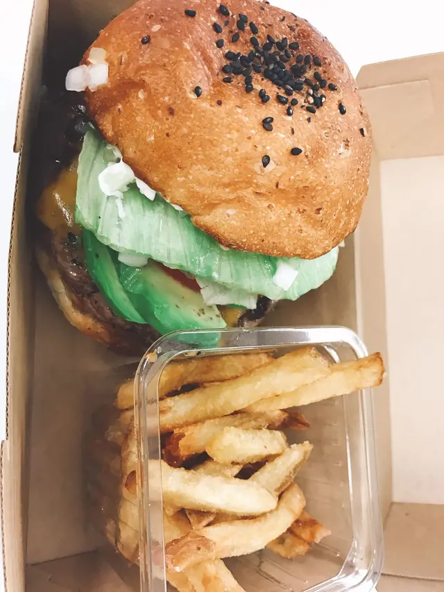 MUNCH'S BURGER SHACK（マンチズ バーガー シャック）