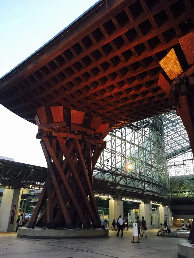 金沢駅