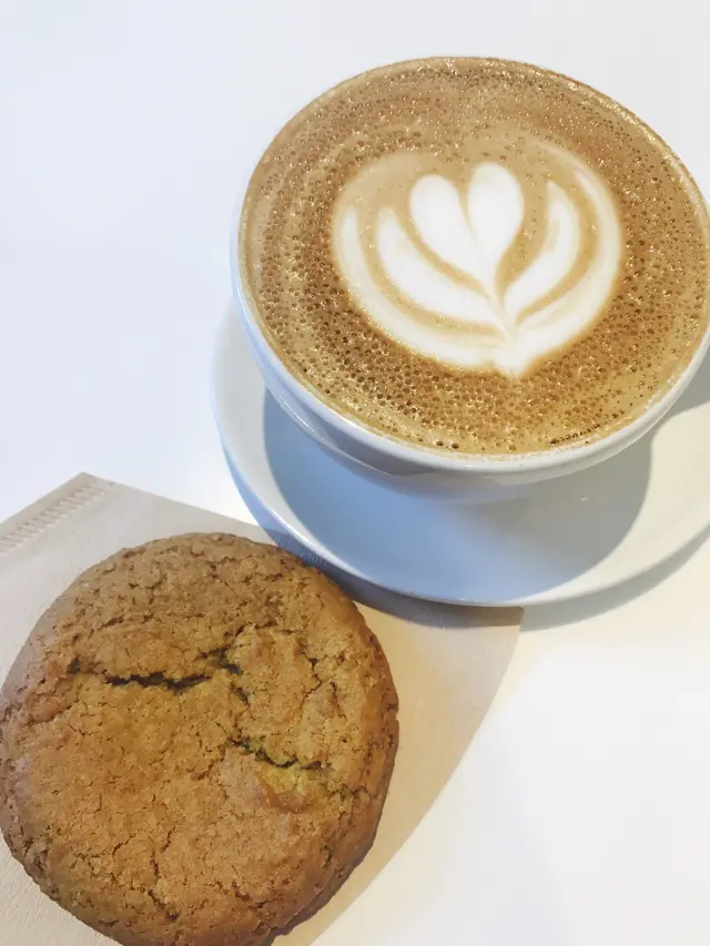 ブルーボトルコーヒー（Blue Bottle Coffee）六本木店