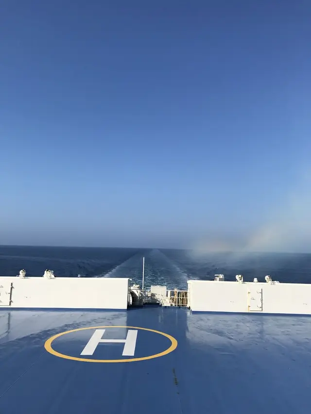 新日本海フェリー