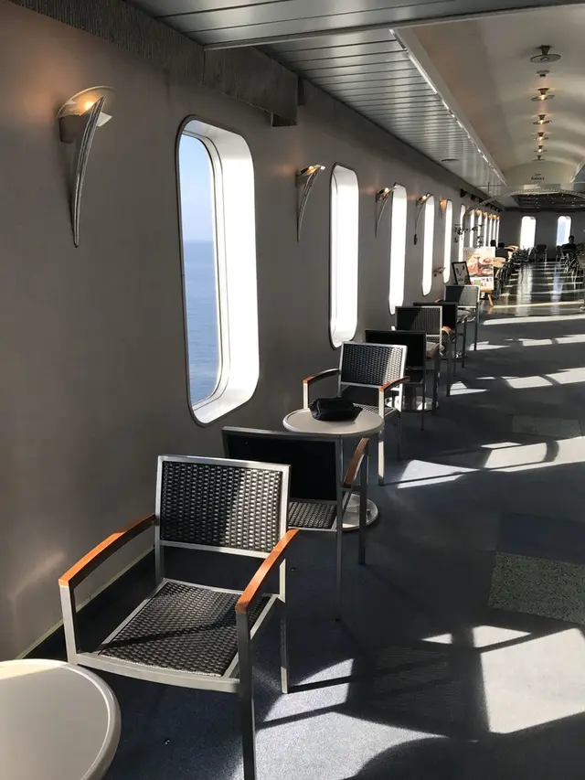 新日本海フェリー