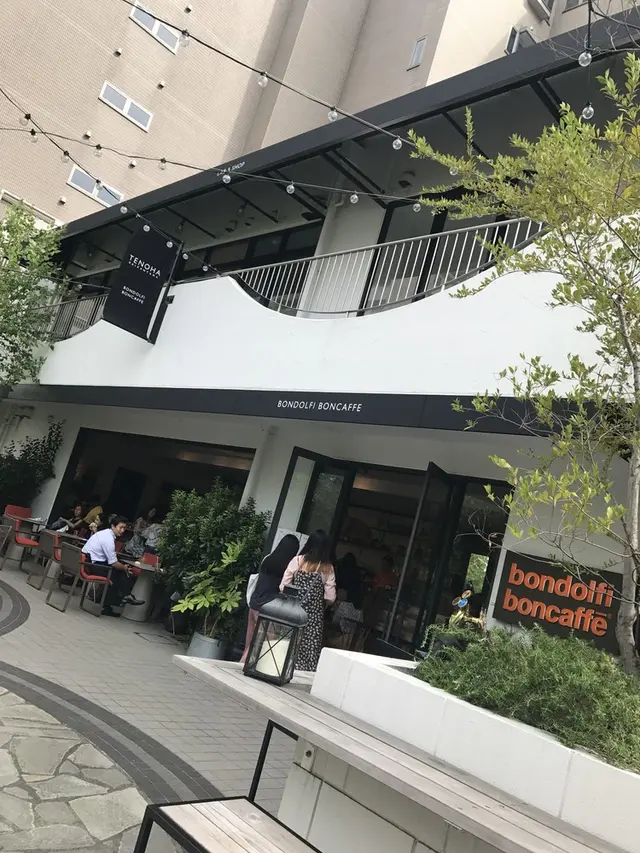 bondolfi boncaffē 代官山 （ボンドルフィ ボンカフェ）