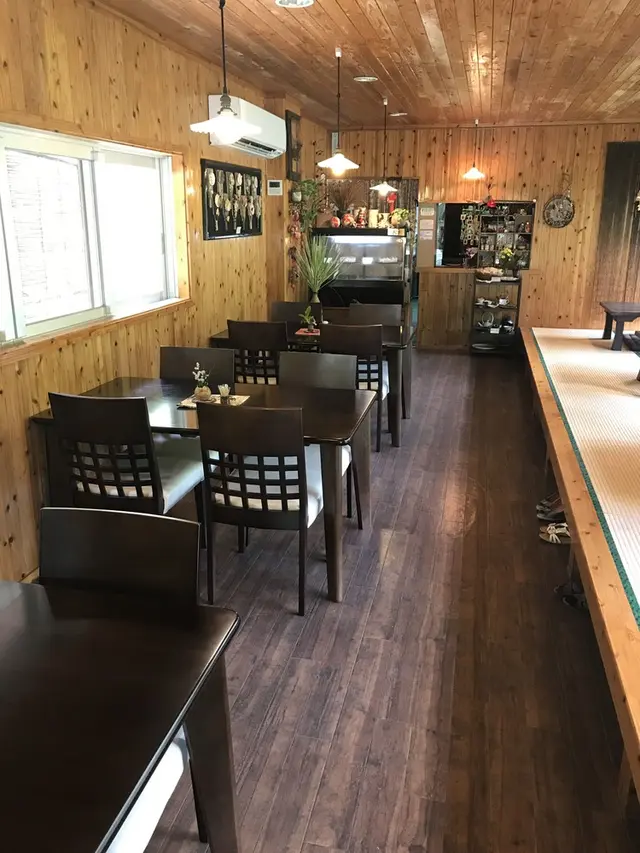 【閉業】カフェ七色の風