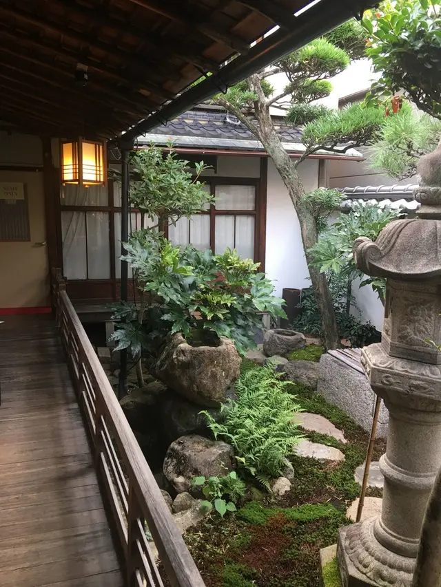 寧楽菓子司 中西与三郎